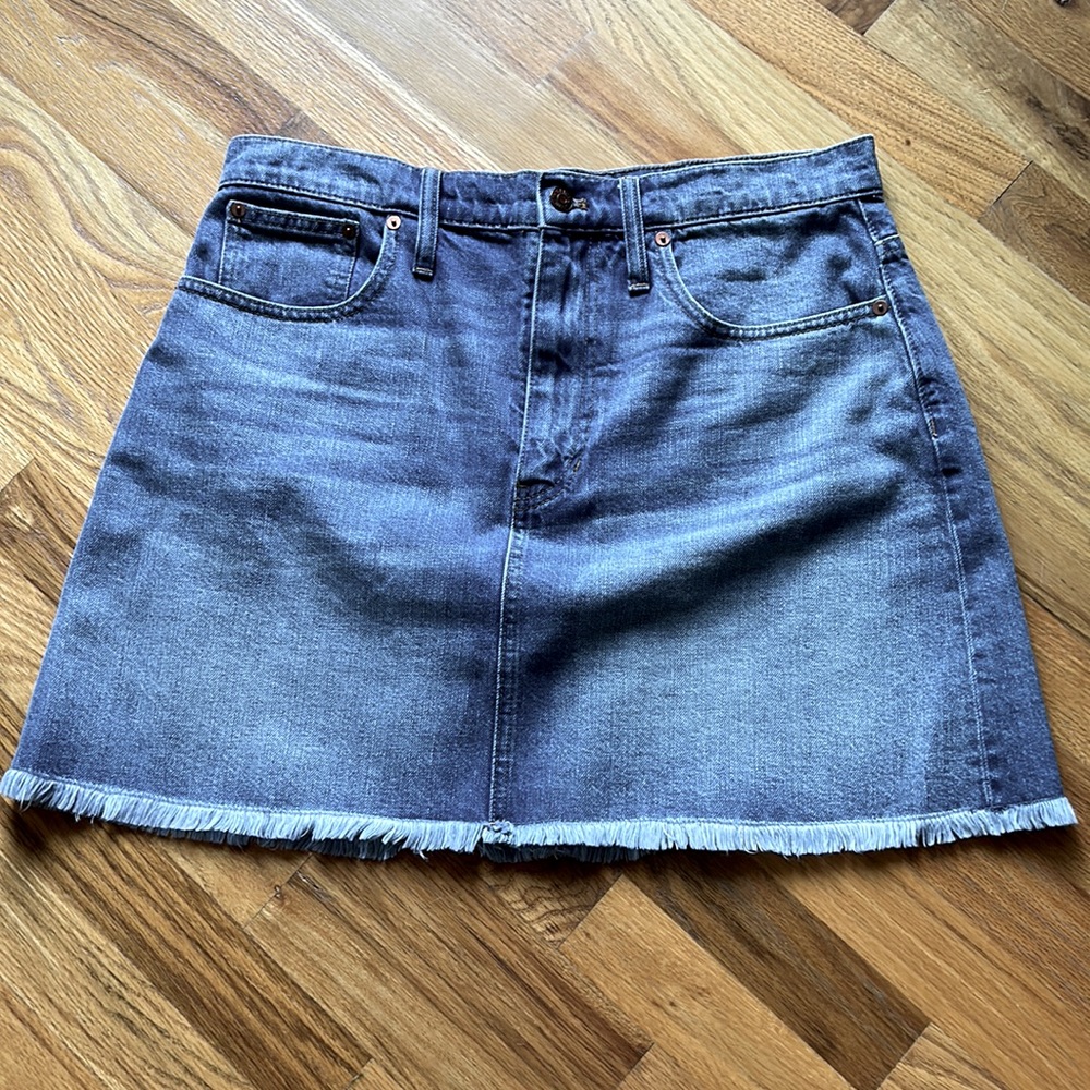NWOT sz 31/12 Madewell mini denim jean skirt.